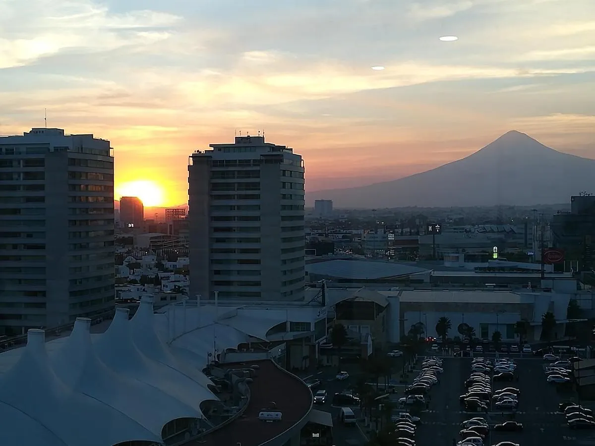 ****  Hotel La Quinta By Wyndham Puebla Palmas Angelopolis Mexiko