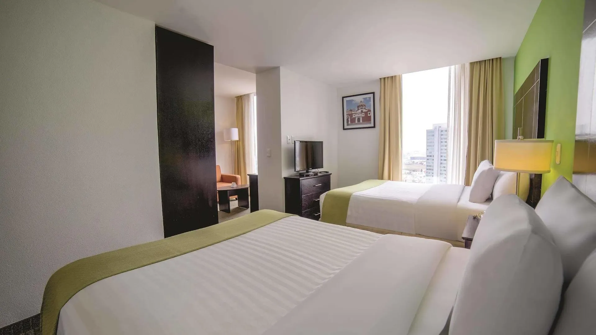 La Quinta By Wyndham Puebla Palmas Angelopolis Hotel
